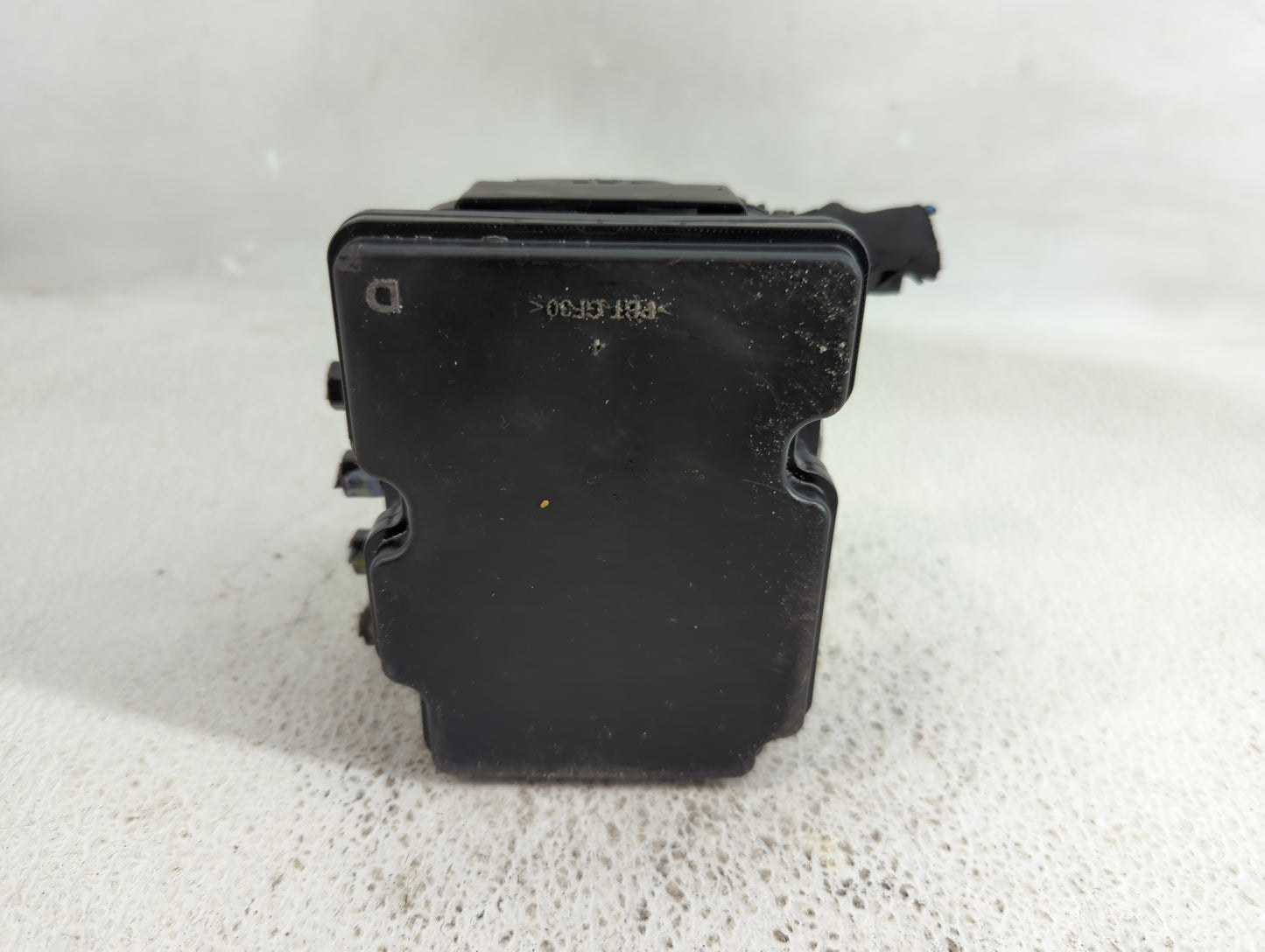 2021-2022 Hyundai Elantra ABS Pump Control Module Replacement P/N:61589-41600 Fits Fits 2021 2022 OEM Used Auto Parts - Oemu