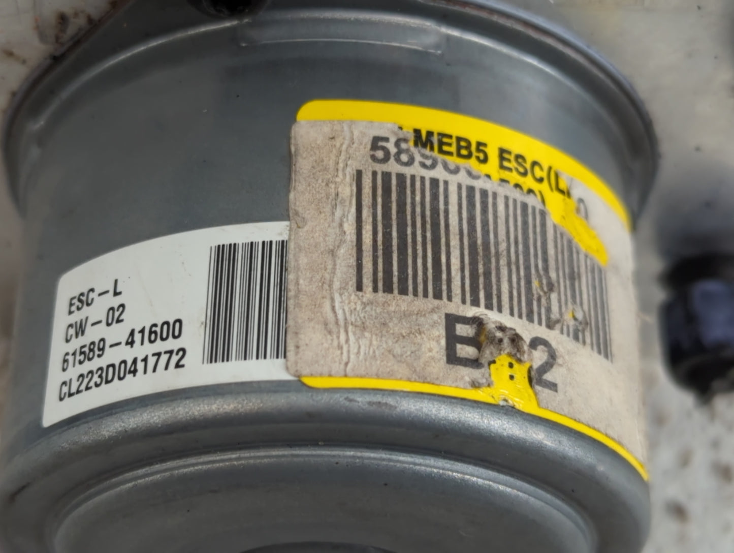 2021-2022 Hyundai Elantra ABS Pump Control Module Replacement P/N:61589-41600 Fits Fits 2021 2022 OEM Used Auto Parts - Oemu