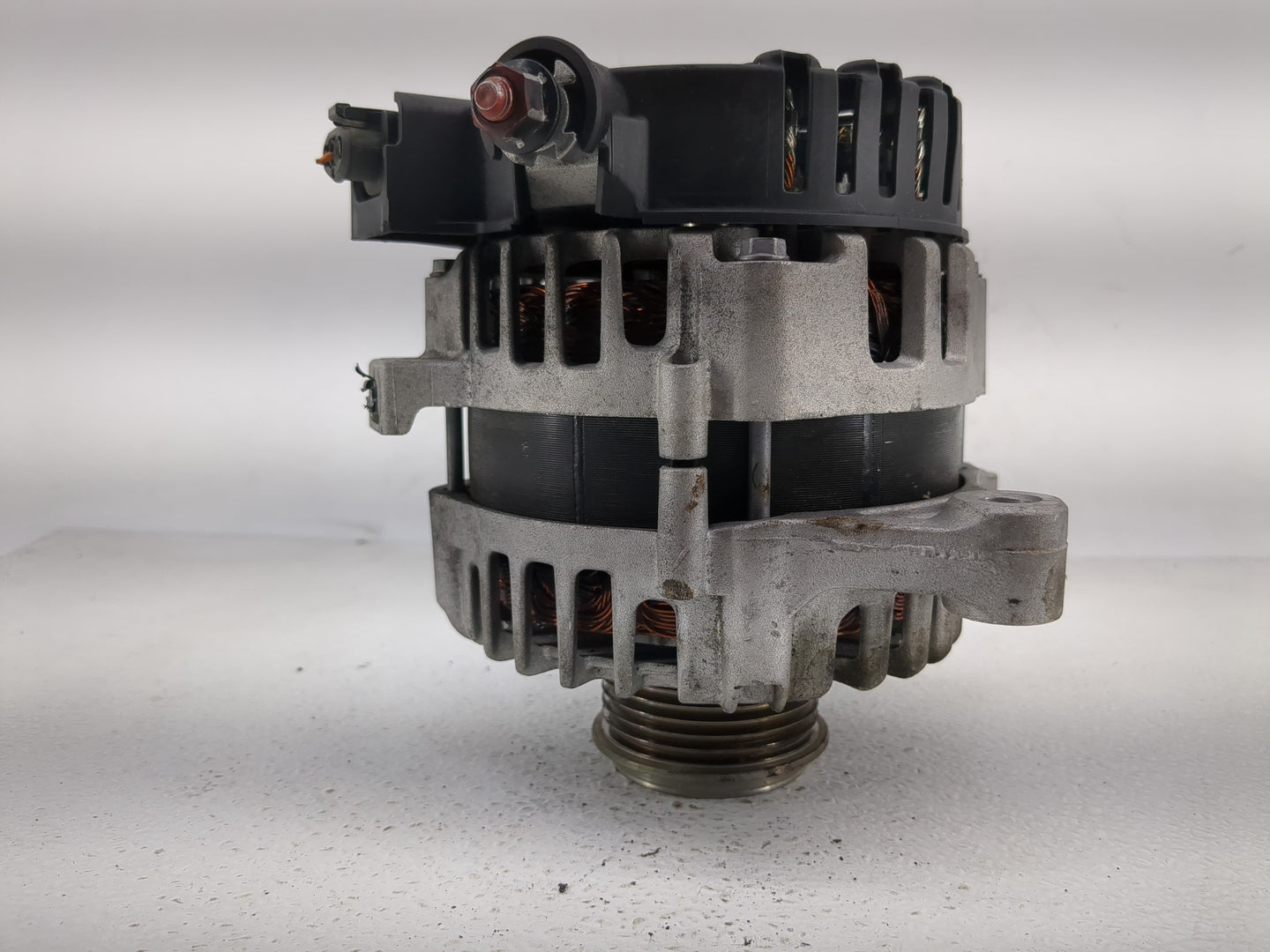 2021-2022 Hyundai Elantra Alternator Replacement Generator Charging Assembly Engine OEM P/N:279496 37300-2J355 Fits Fits 202