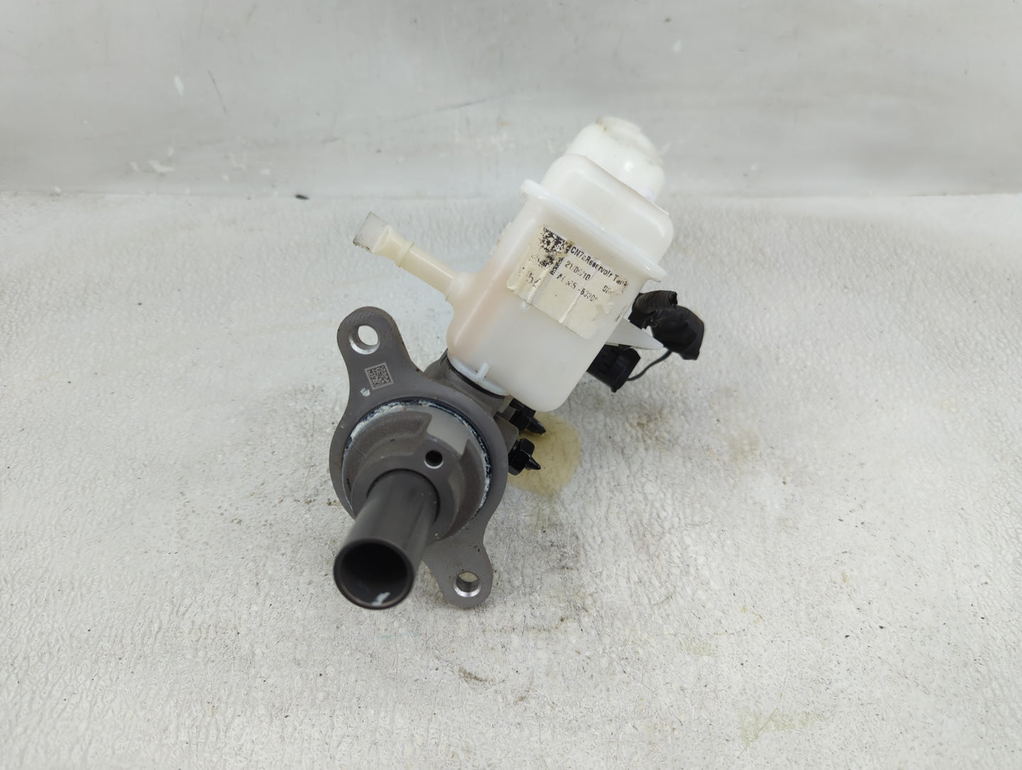 2023 Hyundai Elantra Brake Master Cylinder 1276280 - Oemusedautoparts1.com