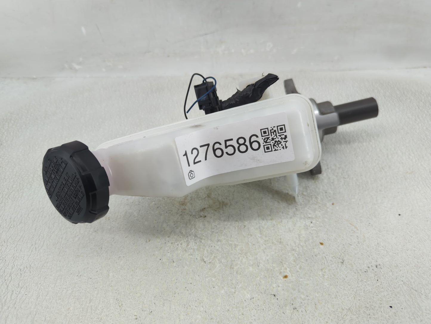 2023 Hyundai Elantra Brake Master Cylinder 1276586 - Oemusedautoparts1.com