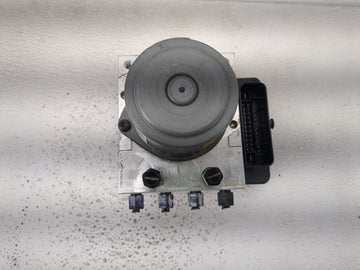 2021-2022 Hyundai Elantra ABS Pump Control Module Replacement P/N:58900-AA500 61589-41600 Fits Fits 2021 2022 OEM Used Auto Parts