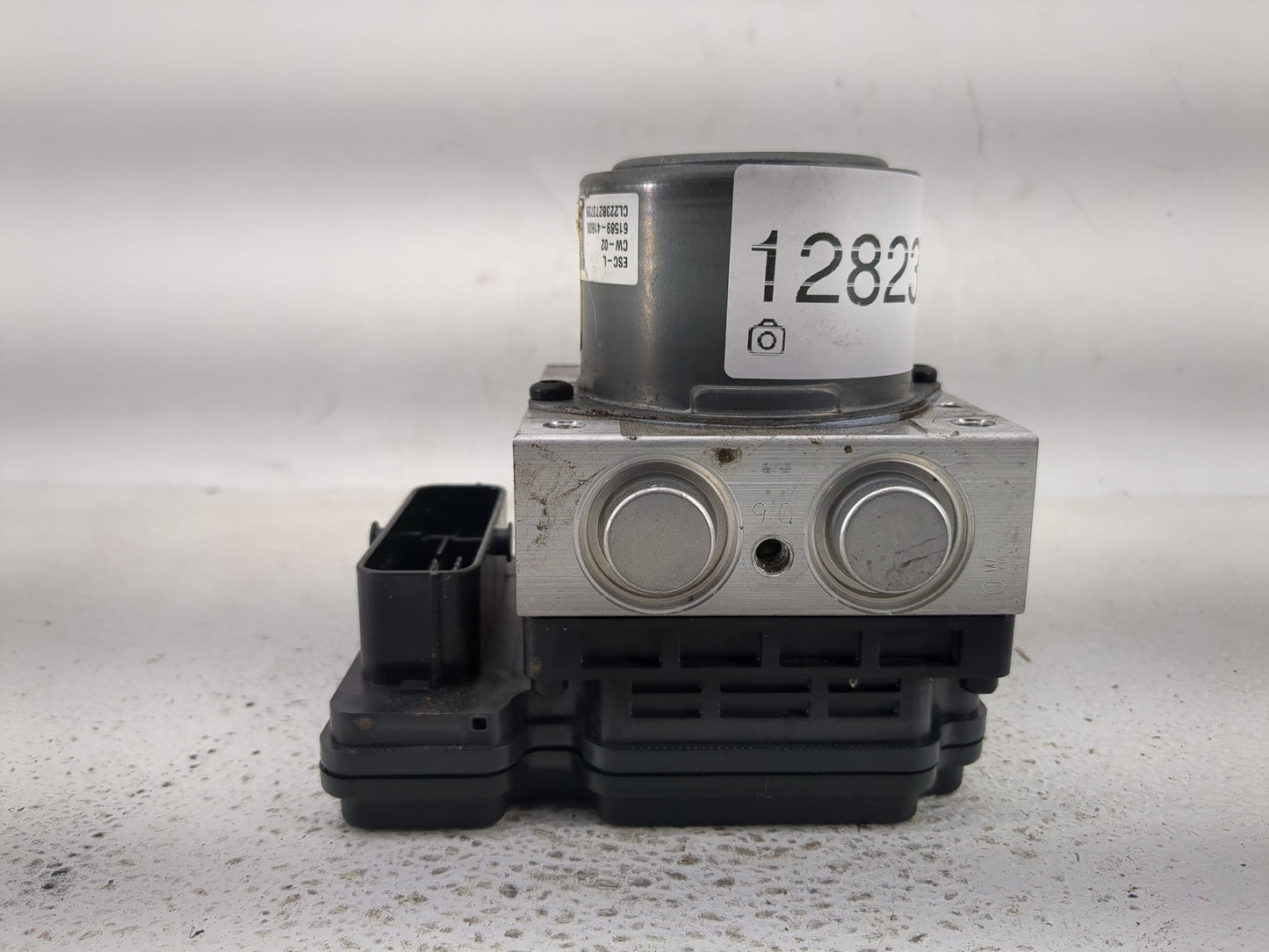 2021-2022 Hyundai Elantra ABS Pump Control Module Replacement P/N:58900-AA500 61589-41600 Fits Fits 2021 2022 OEM Used Auto 