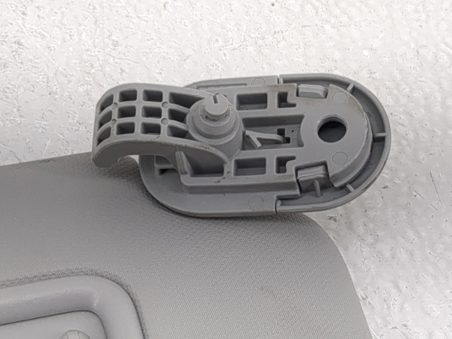 2023 Hyundai Elantra Sun Visor Shade Replacement Passenger Right Mirror Fits OEM Used Auto Parts - Oemusedautoparts1.com