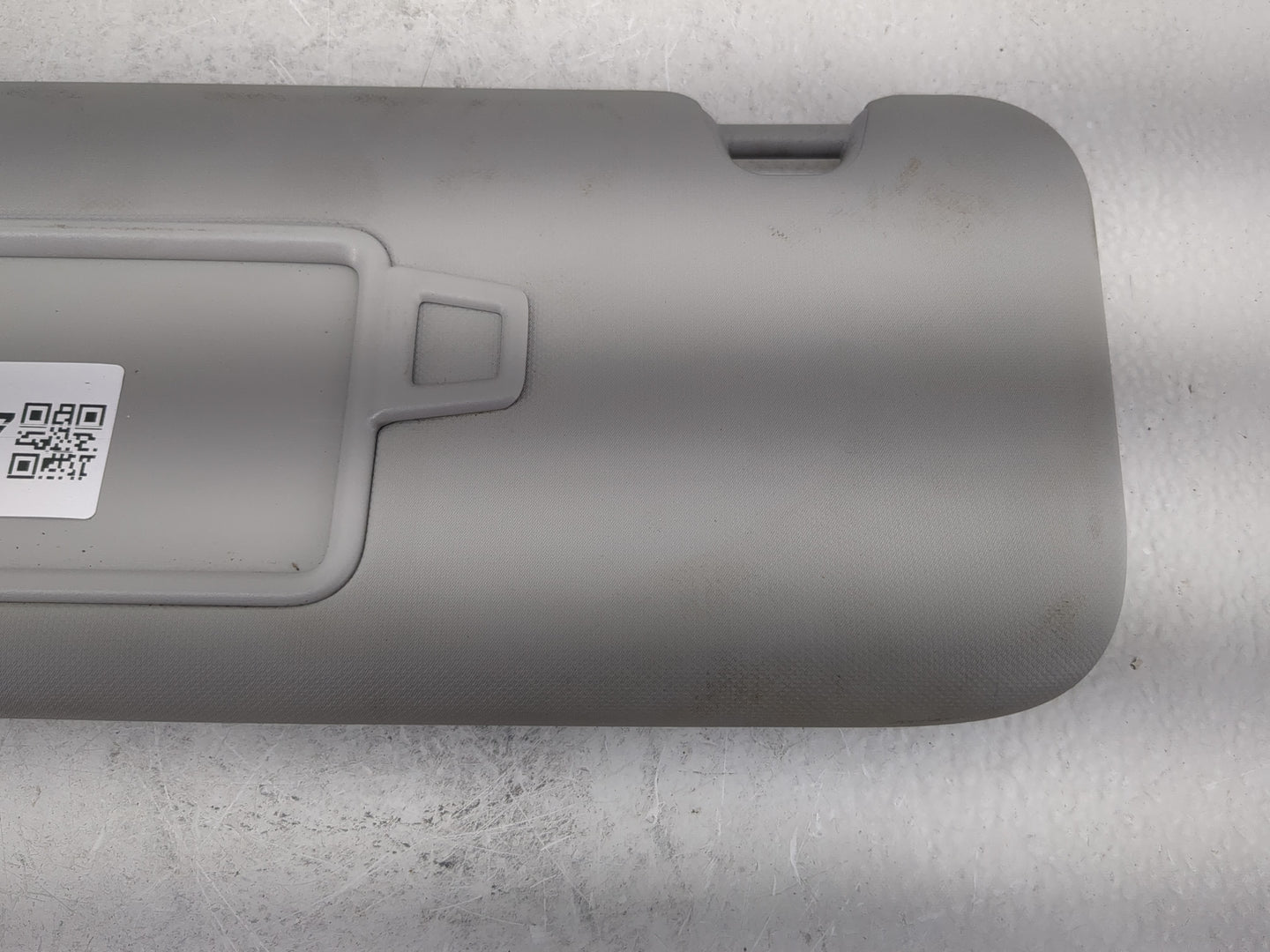2023 Hyundai Elantra Sun Visor Shade Replacement Driver Left Mirror Fits OEM Used Auto Parts - Oemusedautoparts1.com