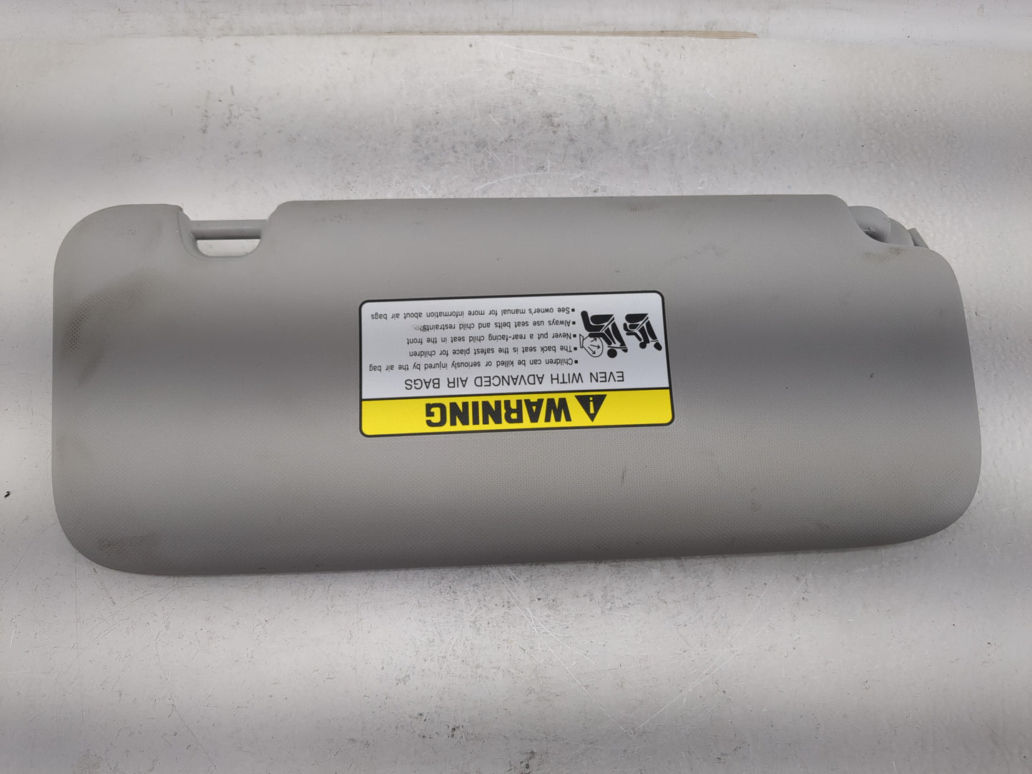 2023 Hyundai Elantra Sun Visor Shade Replacement Driver Left Mirror Fits OEM Used Auto Parts - Oemusedautoparts1.com