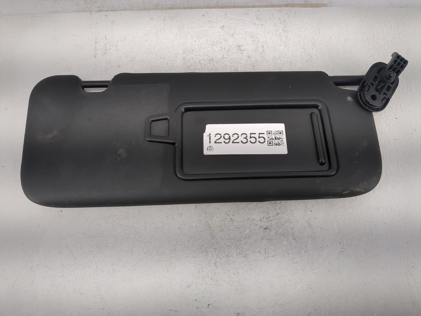 2021-2022 Hyundai Elantra Sun Visor Shade Replacement Passenger Right Mirror Fits Fits 2021 2022 OEM Used Auto Parts - Oemus
