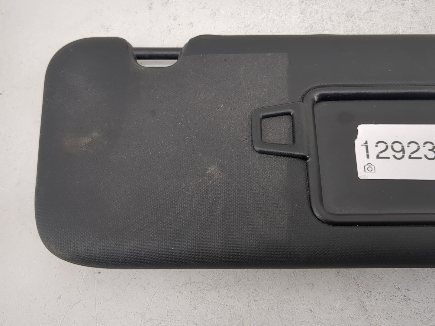 2021-2022 Hyundai Elantra Sun Visor Shade Replacement Passenger Right Mirror Fits Fits 2021 2022 OEM Used Auto Parts - Oemus