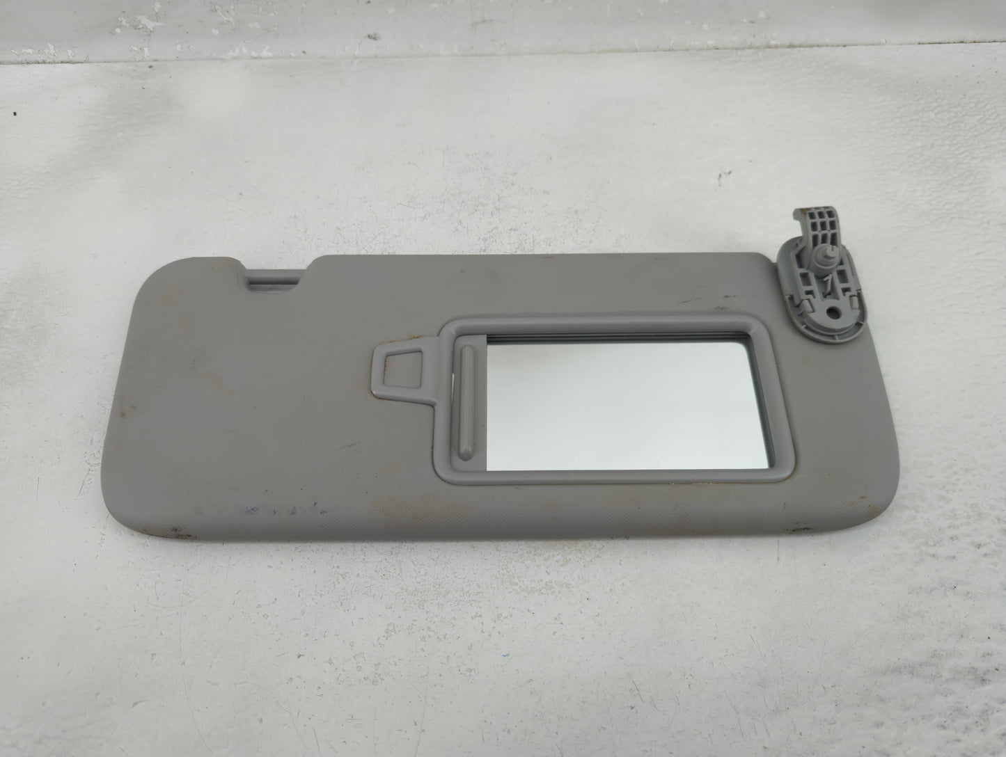 2023 Hyundai Elantra Sun Visor Shade Replacement Passenger Right Mirror Fits OEM Used Auto Parts - Oemusedautoparts1.com