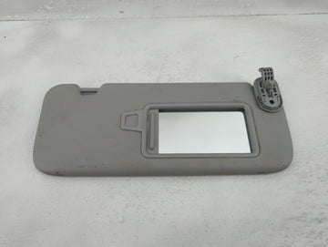 2023 Hyundai Elantra Sun Visor Shade Replacement Passenger Right Mirror Fits OEM Used Auto Parts - Oemusedautoparts1.com