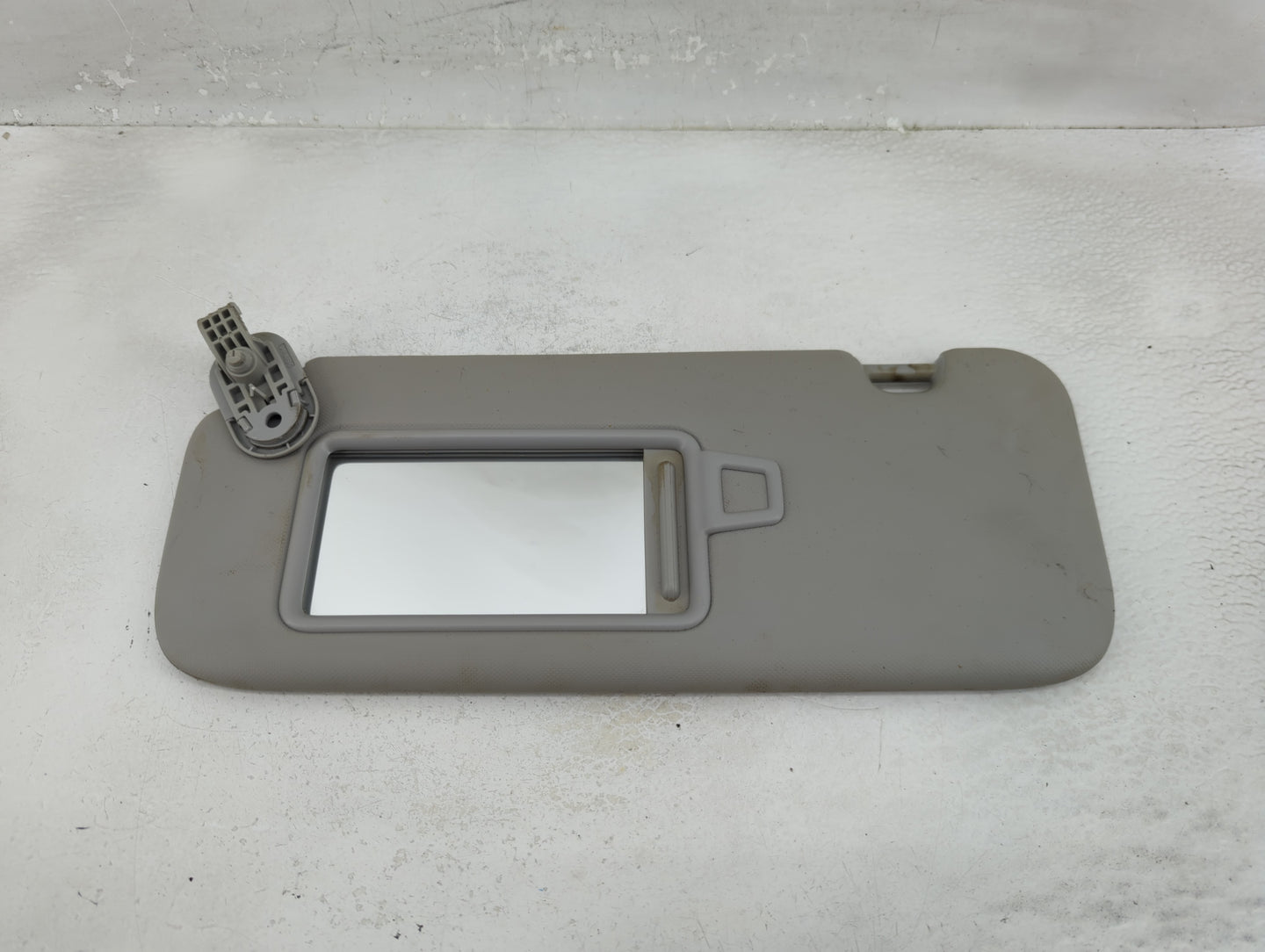 2021-2022 Hyundai Elantra Sun Visor Shade Replacement Driver Left Mirror Fits Fits 2021 2022 OEM Used Auto Parts - Oemusedau