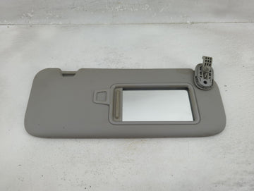 2021-2022 Hyundai Elantra Sun Visor Shade Replacement Passenger Right Mirror Fits Fits 2021 2022 OEM Used Auto Parts - Oemus