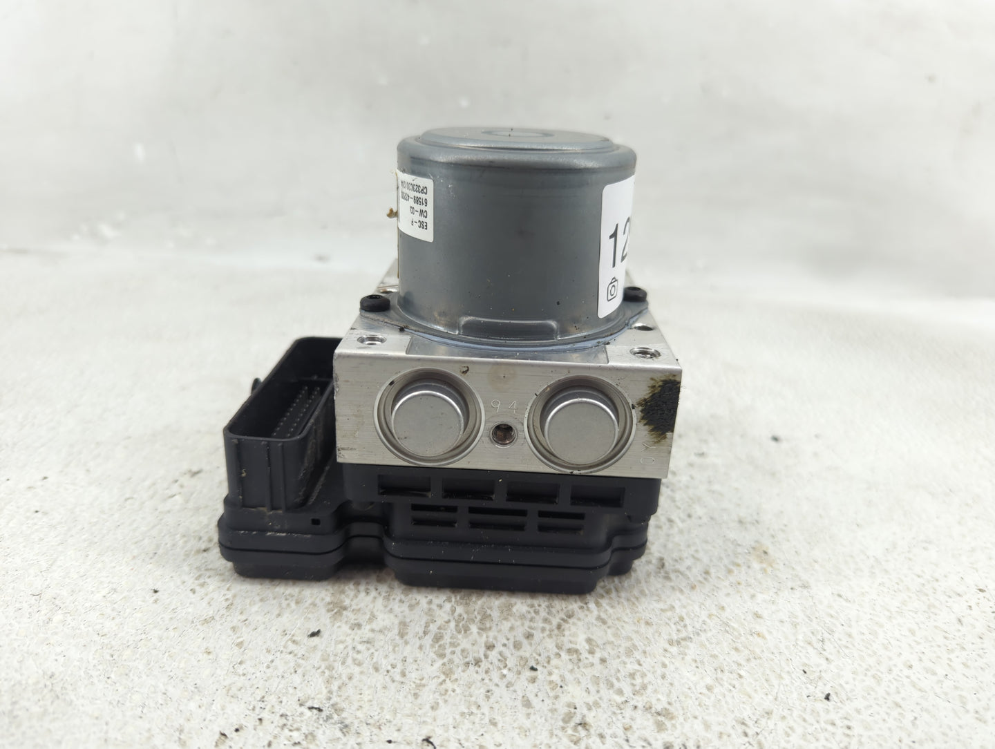2021-2022 Hyundai Elantra ABS Pump Control Module Replacement P/N:58900-AA800 Fits Fits 2021 2022 OEM Used Auto Parts - Oemu