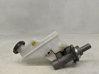 compare product 2023 Hyundai Elantra Brake Master Cylinder 1300887