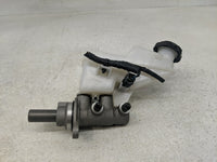 2023 Hyundai Elantra Brake Master Cylinder 1302303 - Oemusedautoparts1.com