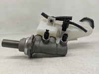 2023 Hyundai Elantra Brake Master Cylinder 1302303 - Oemusedautoparts1.com