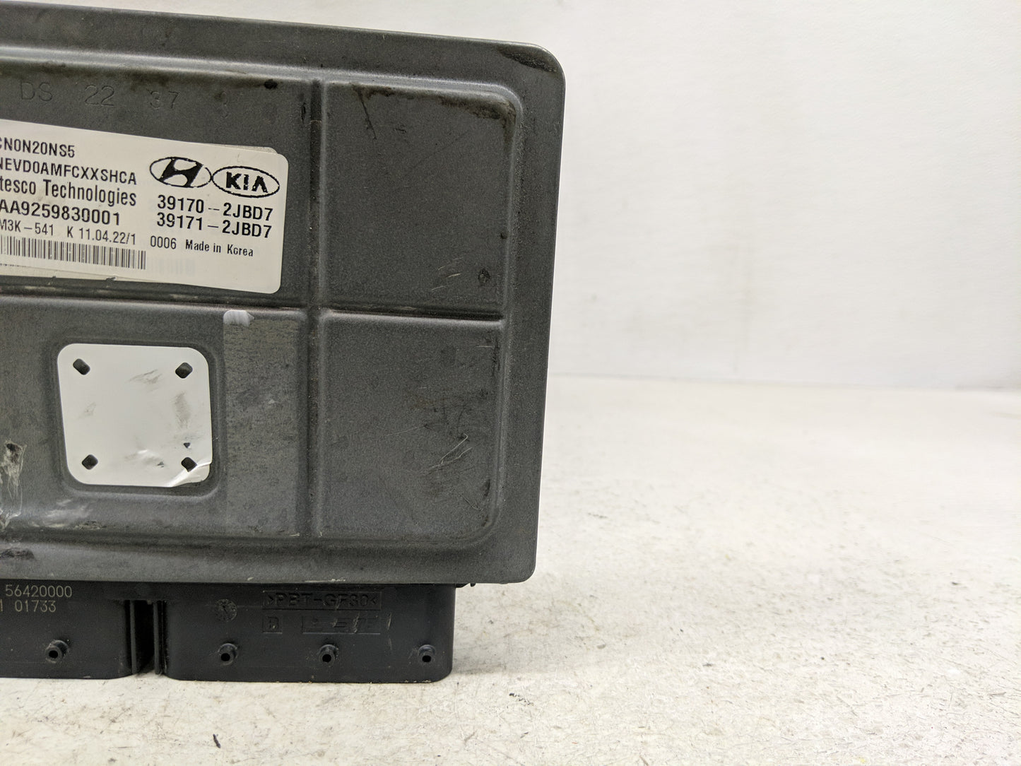 2023 Hyundai Elantra PCM Engine Control Computer ECU ECM PCU OEM P/N:39171-2JBD7 39170-2JBD7 Fits OEM Used Auto Parts - Oemu