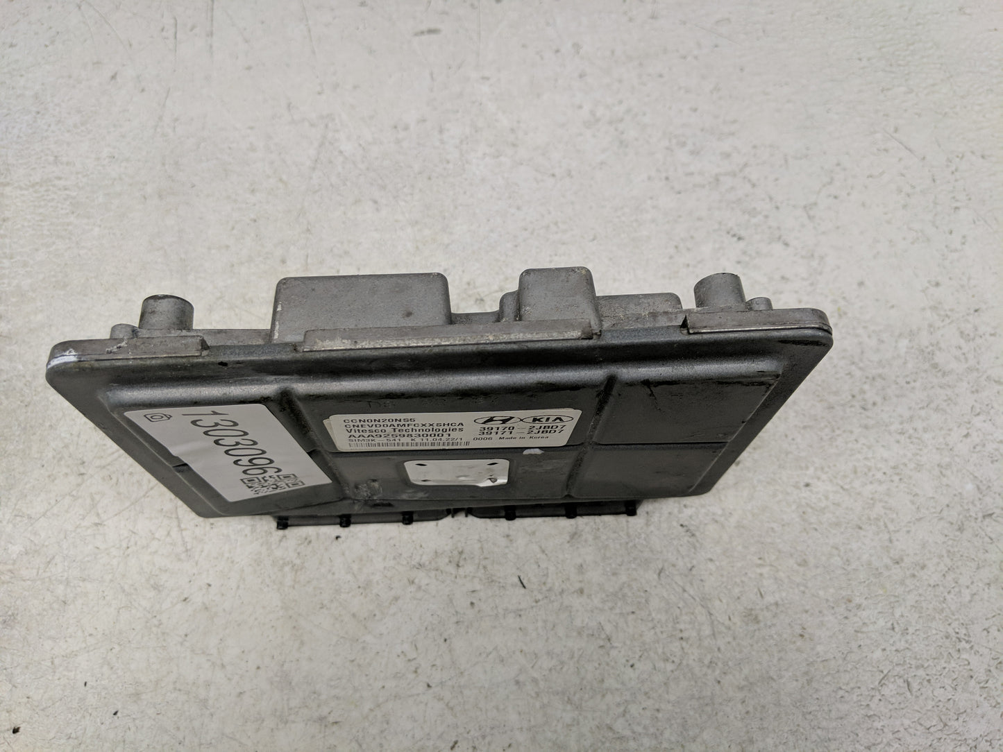 2023 Hyundai Elantra PCM Engine Control Computer ECU ECM PCU OEM P/N:39171-2JBD7 39170-2JBD7 Fits OEM Used Auto Parts - Oemu