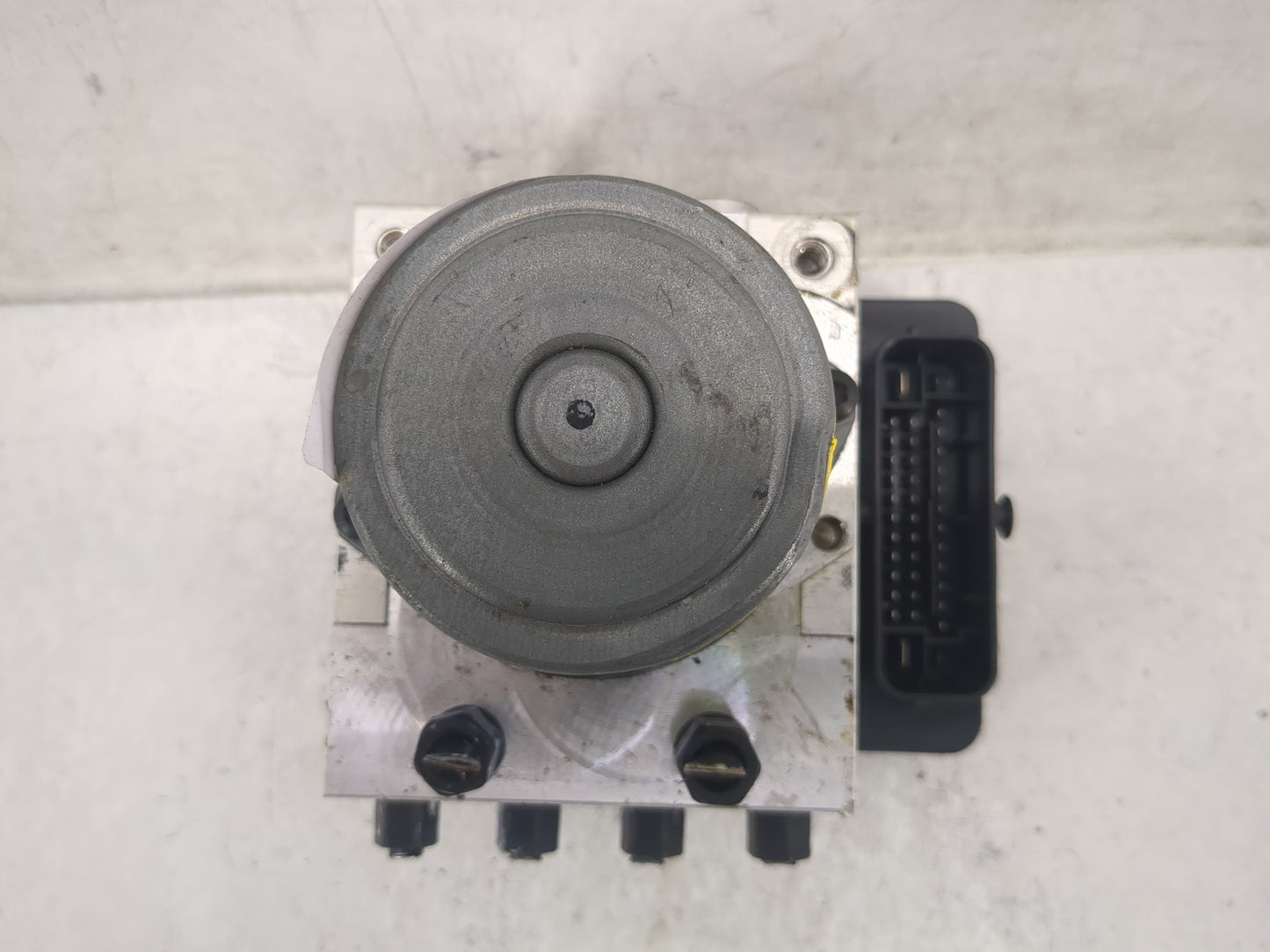 2021-2022 Hyundai Elantra ABS Pump Control Module Replacement P/N:AA589-20500 58910-AA500, 58900-AA500 Fits Fits 2021 2022 O