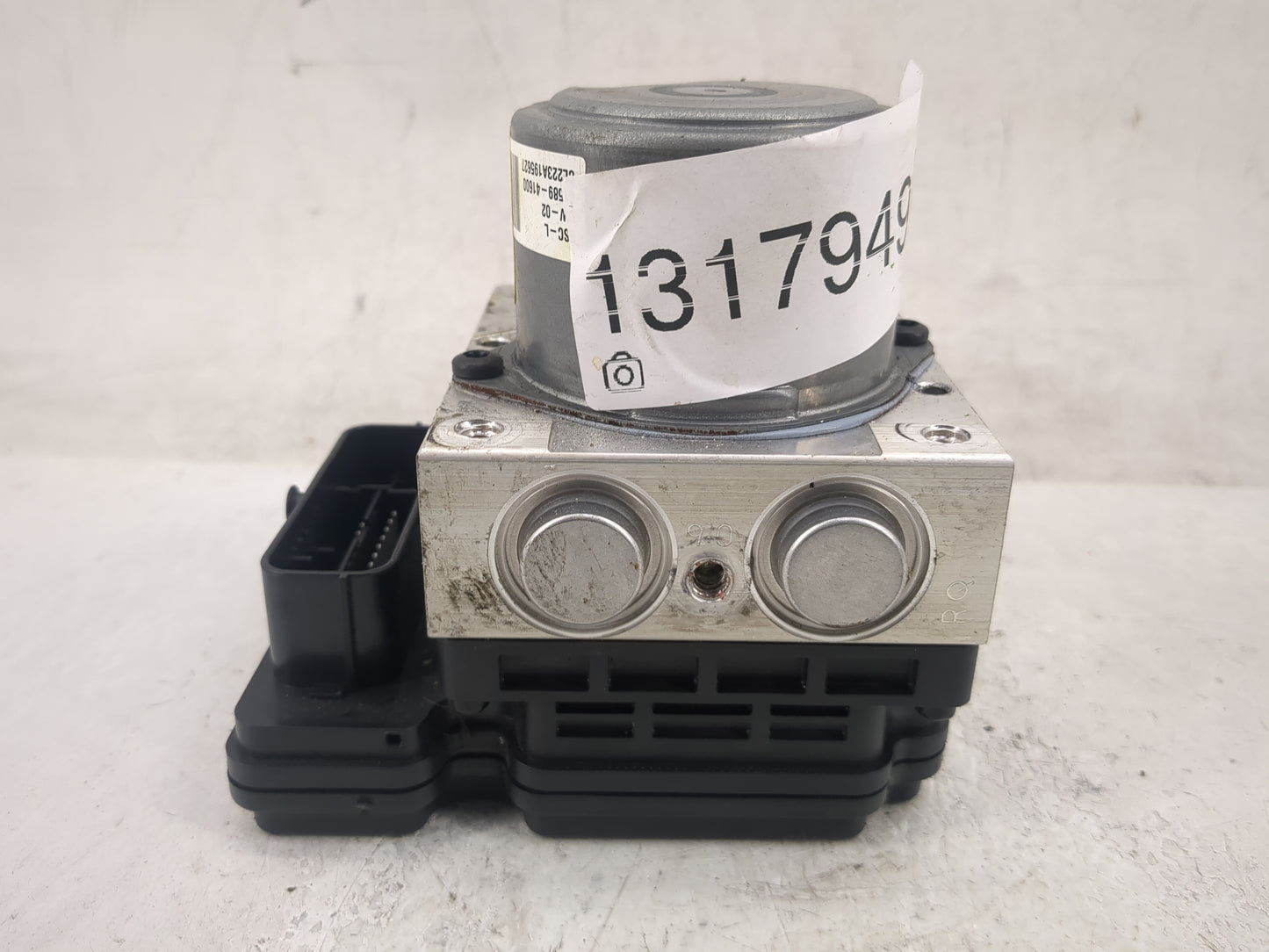 2021-2022 Hyundai Elantra ABS Pump Control Module Replacement P/N:AA589-20500 58910-AA500, 58900-AA500 Fits Fits 2021 2022 O