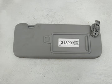 2021-2022 Hyundai Elantra Sun Visor Shade Replacement Passenger Right Mirror Fits Fits 2021 2022 OEM Used Auto Parts