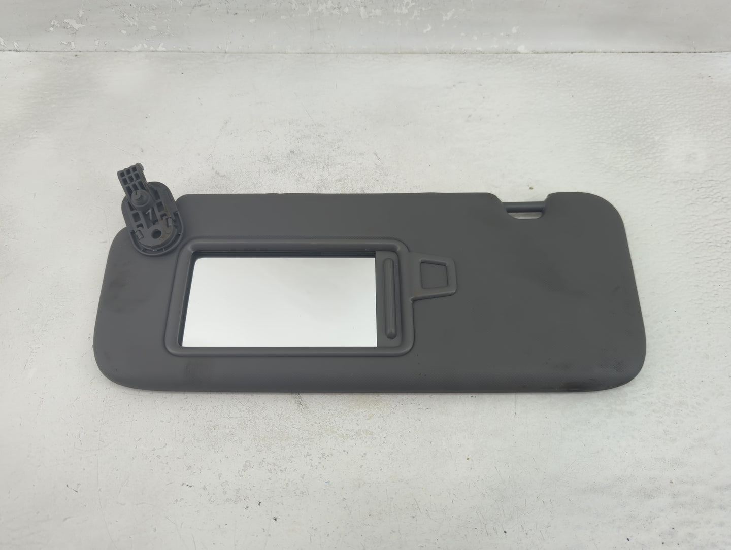 2021-2022 Hyundai Elantra Sun Visor Shade Replacement Driver Left Mirror Fits Fits 2021 2022 OEM Used Auto Parts - Oemusedau