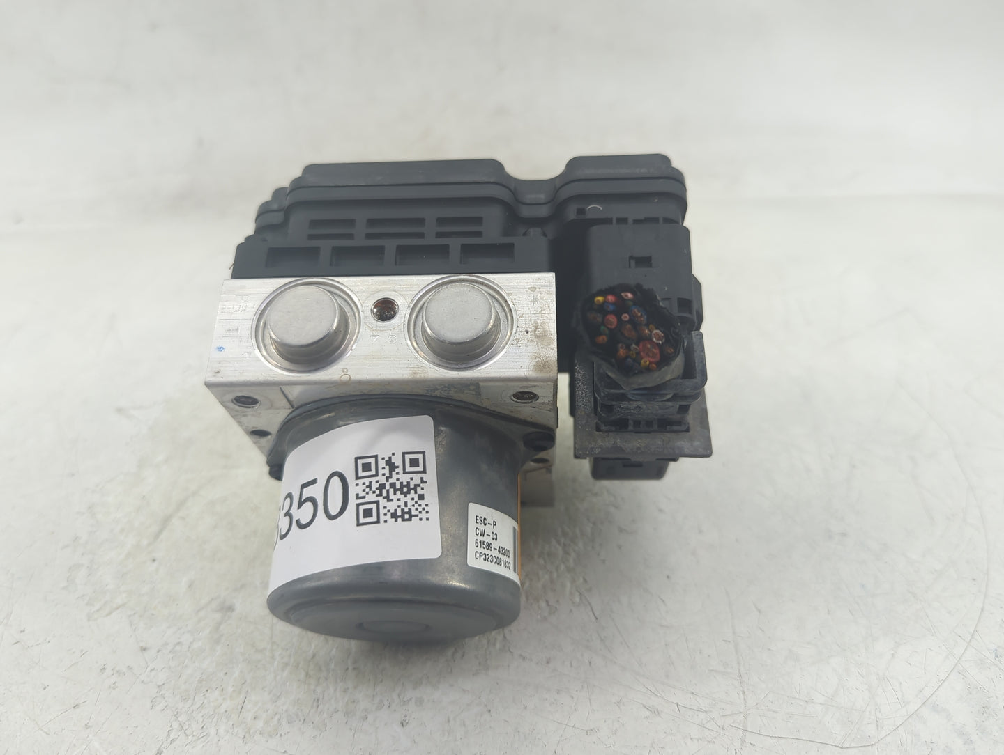 2022 Hyundai Elantra ABS Pump Control Module Replacement P/N:61589-43200 58900-AA800 Fits OEM Used Auto Parts - Oemusedautop