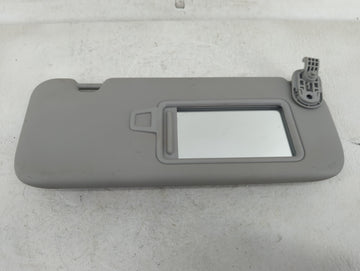 2021-2022 Hyundai Elantra Sun Visor Shade Replacement Passenger Right Mirror Fits Fits 2021 2022 OEM Used Auto Parts - Oemus