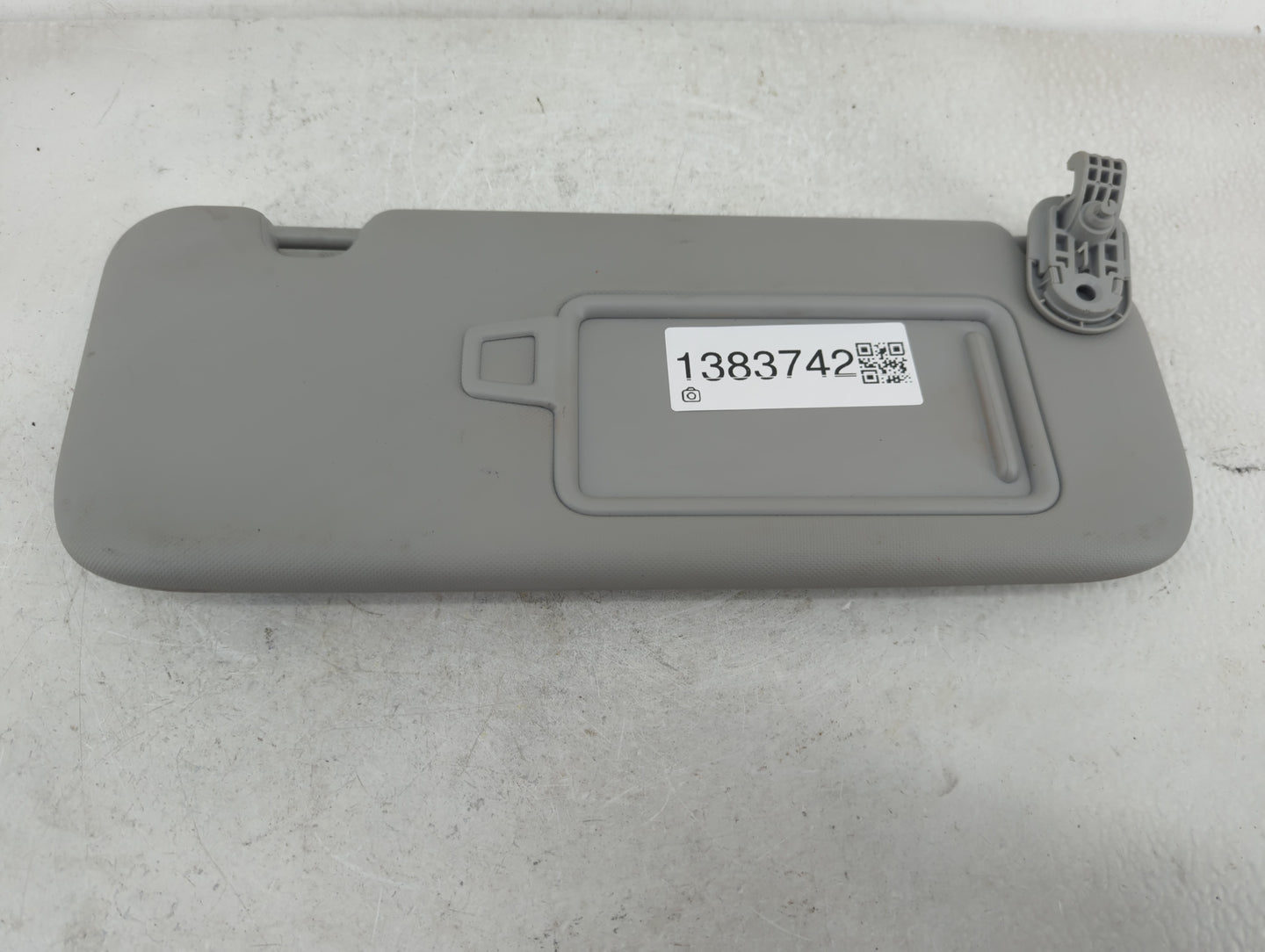 2021-2022 Hyundai Elantra Sun Visor Shade Replacement Passenger Right Mirror Fits Fits 2021 2022 OEM Used Auto Parts - Oemus