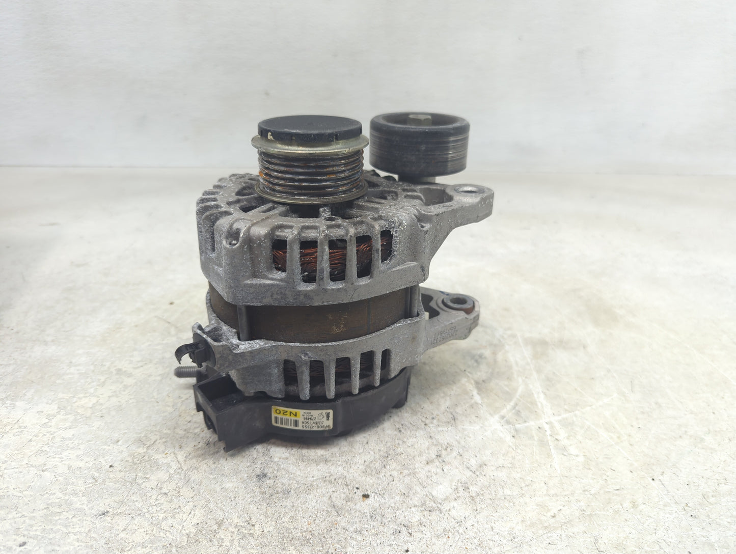 2021-2022 Hyundai Elantra Alternator Replacement Generator Charging Assembly Engine OEM P/N:279496 37300-2J355 Fits Fits 202