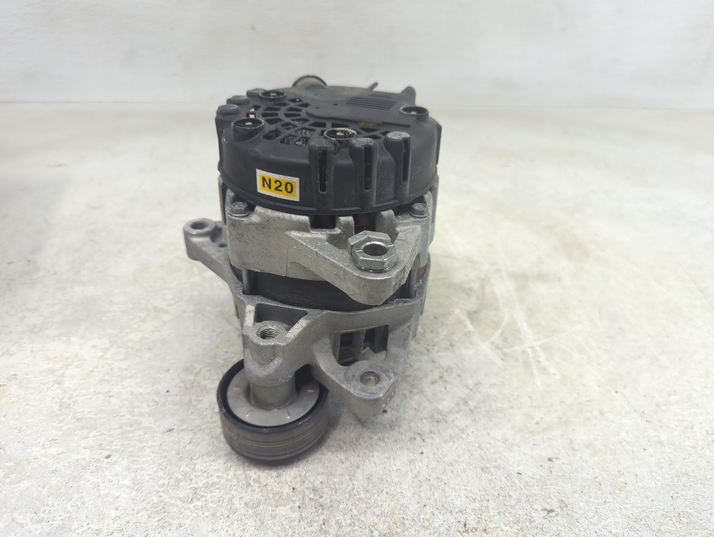 2021-2022 Hyundai Elantra Alternator Replacement Generator Charging Assembly Engine OEM P/N:279496 37300-2J355 Fits Fits 202