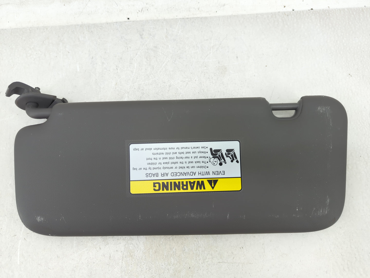 2021-2022 Hyundai Elantra Sun Visor Shade Replacement Driver Left Mirror Fits Fits 2021 2022 OEM Used Auto Parts - Oemusedau