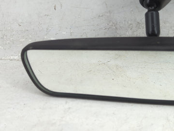 2021-2022 Hyundai Elantra Interior Rear View Mirror Replacement OEM P/N:E13049896 Fits Fits 2020 2021 2022 2023 OEM Used Auto Parts