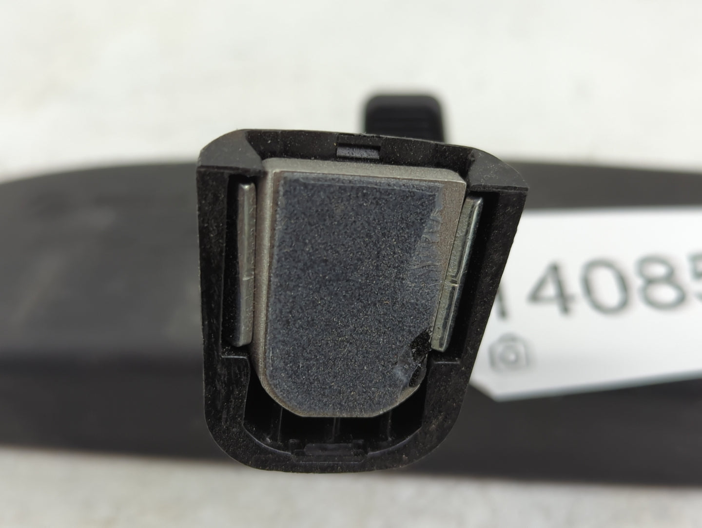 2021-2022 Hyundai Elantra Interior Rear View Mirror Replacement OEM P/N:E13049896 Fits Fits 2020 2021 2022 2023 OEM Used Aut