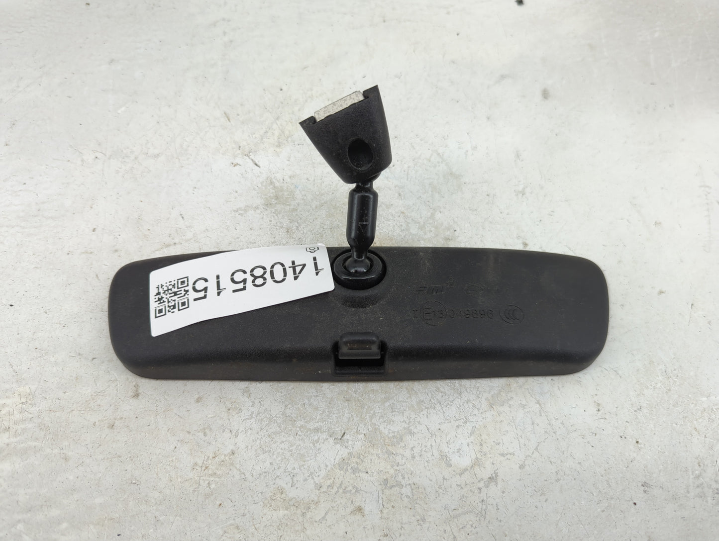 2021-2022 Hyundai Elantra Interior Rear View Mirror Replacement OEM P/N:E13049896 Fits Fits 2020 2021 2022 2023 OEM Used Aut