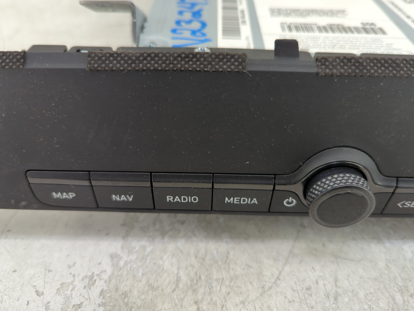 2023 Hyundai Elantra Radio AM FM Cd Player Receiver Replacement P/N:96560-IB310LM5 Fits OEM Used Auto Parts - Oemusedautopar