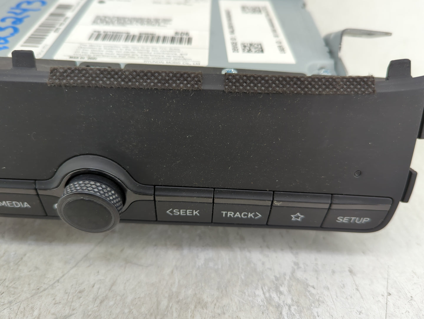 2023 Hyundai Elantra Radio AM FM Cd Player Receiver Replacement P/N:96560-IB310LM5 Fits OEM Used Auto Parts - Oemusedautopar