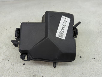 compare product 2021-2022 Hyundai Elantra Fusebox Fuse Box Panel Relay Module Fits Fits 2021 2022 OEM Used Auto Parts