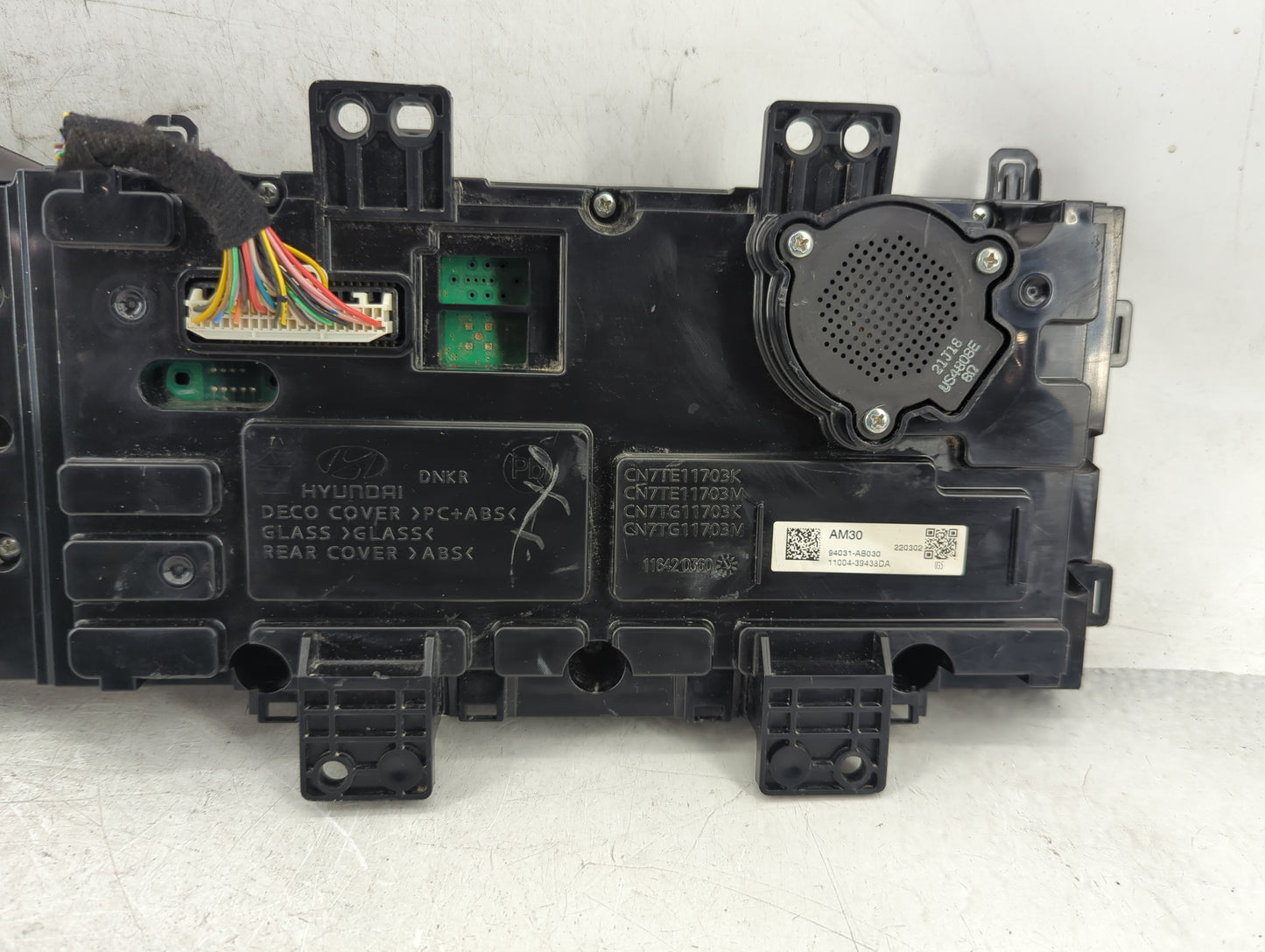 2021-2022 Hyundai Elantra Instrument Cluster Speedometer Gauges P/N:94031-AB030 Fits Fits 2021 2022 OEM Used Auto Parts - Oe