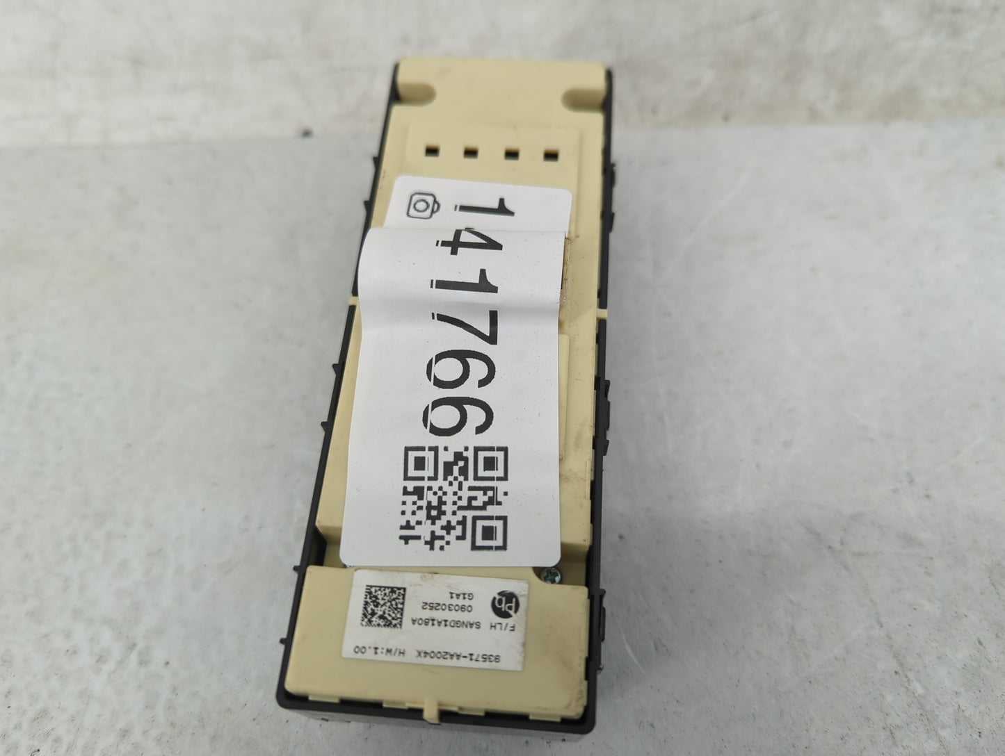 2021-2022 Hyundai Elantra Master Power Window Switch Replacement Driver Side Left P/N:93571-AA2004 Fits Fits 2021 2022 OEM U