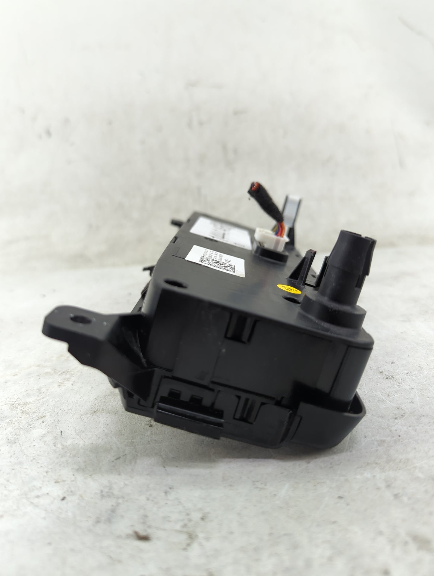 2021-2022 Hyundai Elantra Climate Control Module Temperature AC/Heater Replacement P/N:97250-AA410LS5 Fits Fits 2021 2022 OE