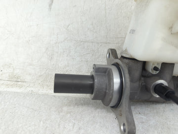 2023 Hyundai Elantra Brake Master Cylinder