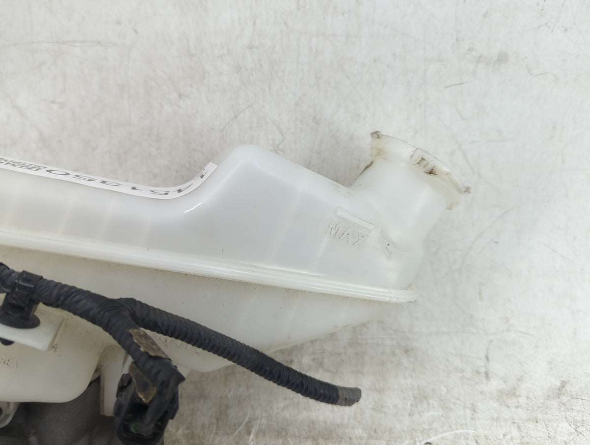 2023 Hyundai Elantra Brake Master Cylinder 1451350 - Oemusedautoparts1.com