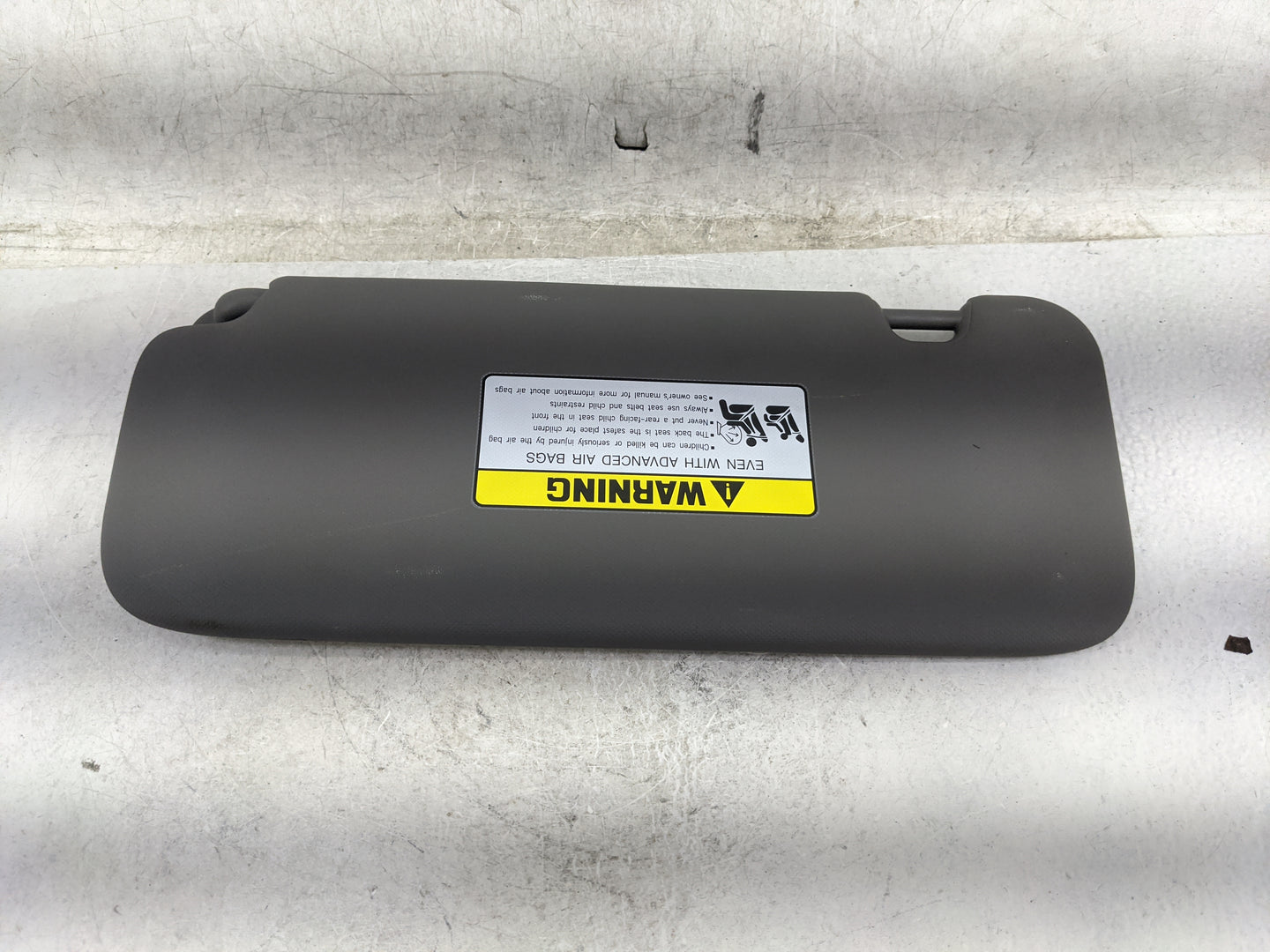 2021-2022 Hyundai Elantra Sun Visor Shade Replacement Passenger Right Mirror Fits Fits 2021 2022 OEM Used Auto Parts - Oemus