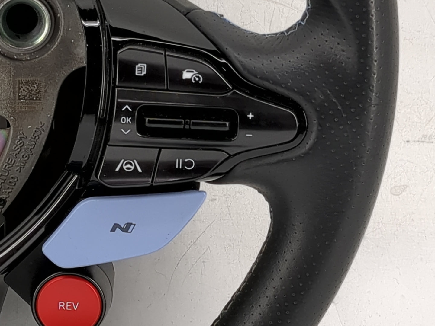 2023 Hyundai Elantra Steering Wheel Oem Black - Oemusedautoparts1.com
