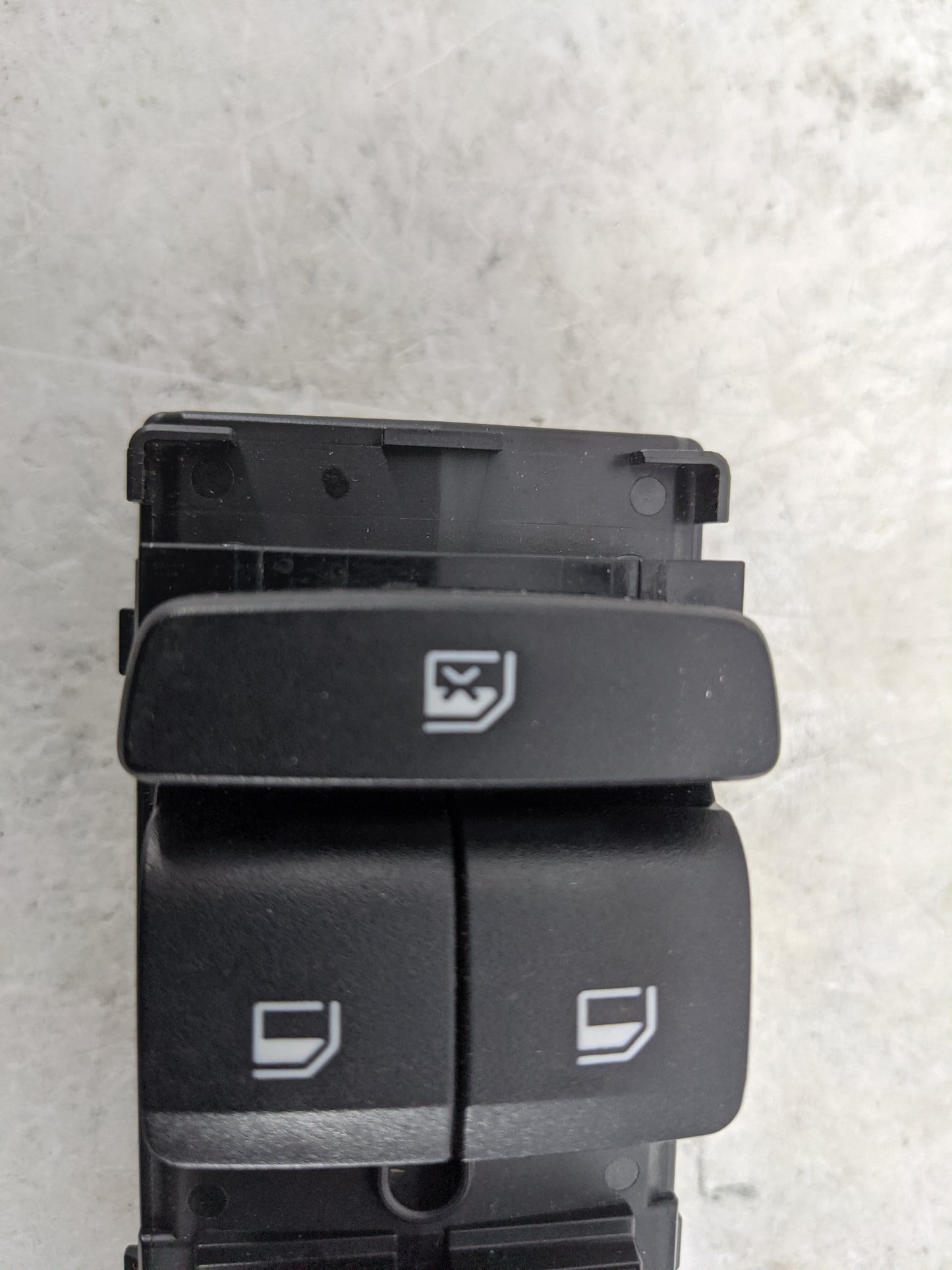 2021-2022 Hyundai Elantra Master Power Window Switch Replacement Driver Side Left P/N:93571-AA2004X SANGD1A180A Fits OEM Use