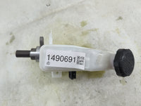 2023 Hyundai Elantra Brake Master Cylinder 1490691 - Oemusedautoparts1.com