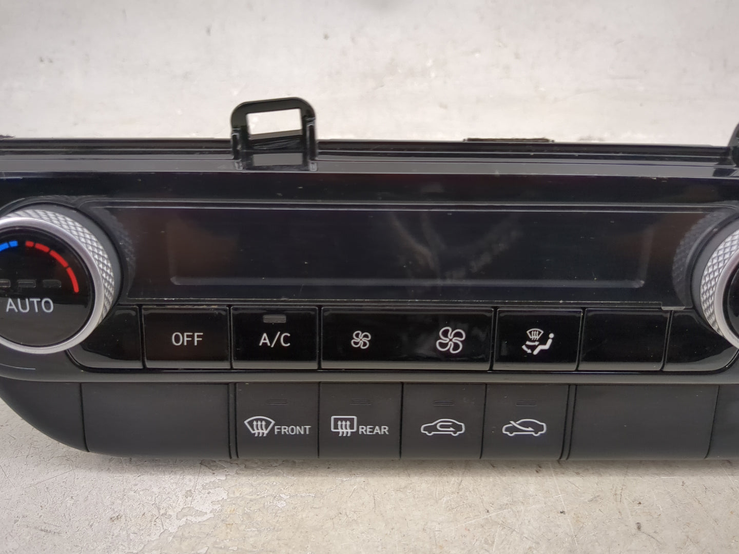 2021-2022 Hyundai Elantra Climate Control Module Temperature AC/Heater Replacement P/N:97250-AA400LS5 Fits Fits 2021 2022 OE