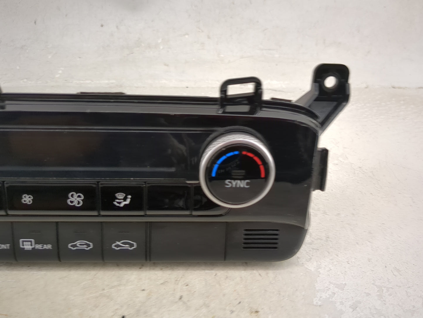 2021-2022 Hyundai Elantra Climate Control Module Temperature AC/Heater Replacement P/N:97250-AA400LS5 Fits Fits 2021 2022 OE