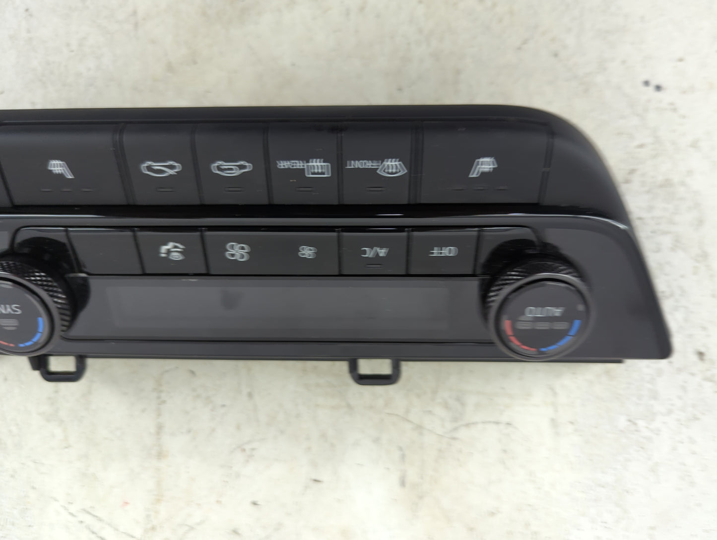2022 Hyundai Elantra Climate Control Module Temperature AC/Heater Replacement P/N:97250-AA410LM5 Fits OEM Used Auto Parts - 